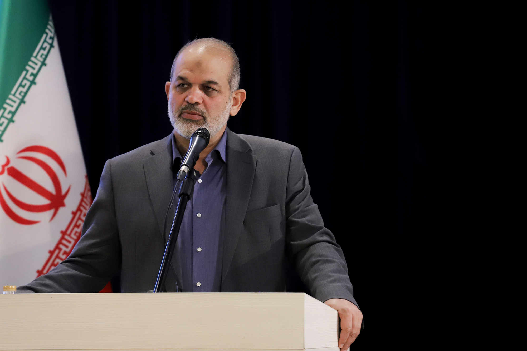 احمد وحیدی وزیر کشور