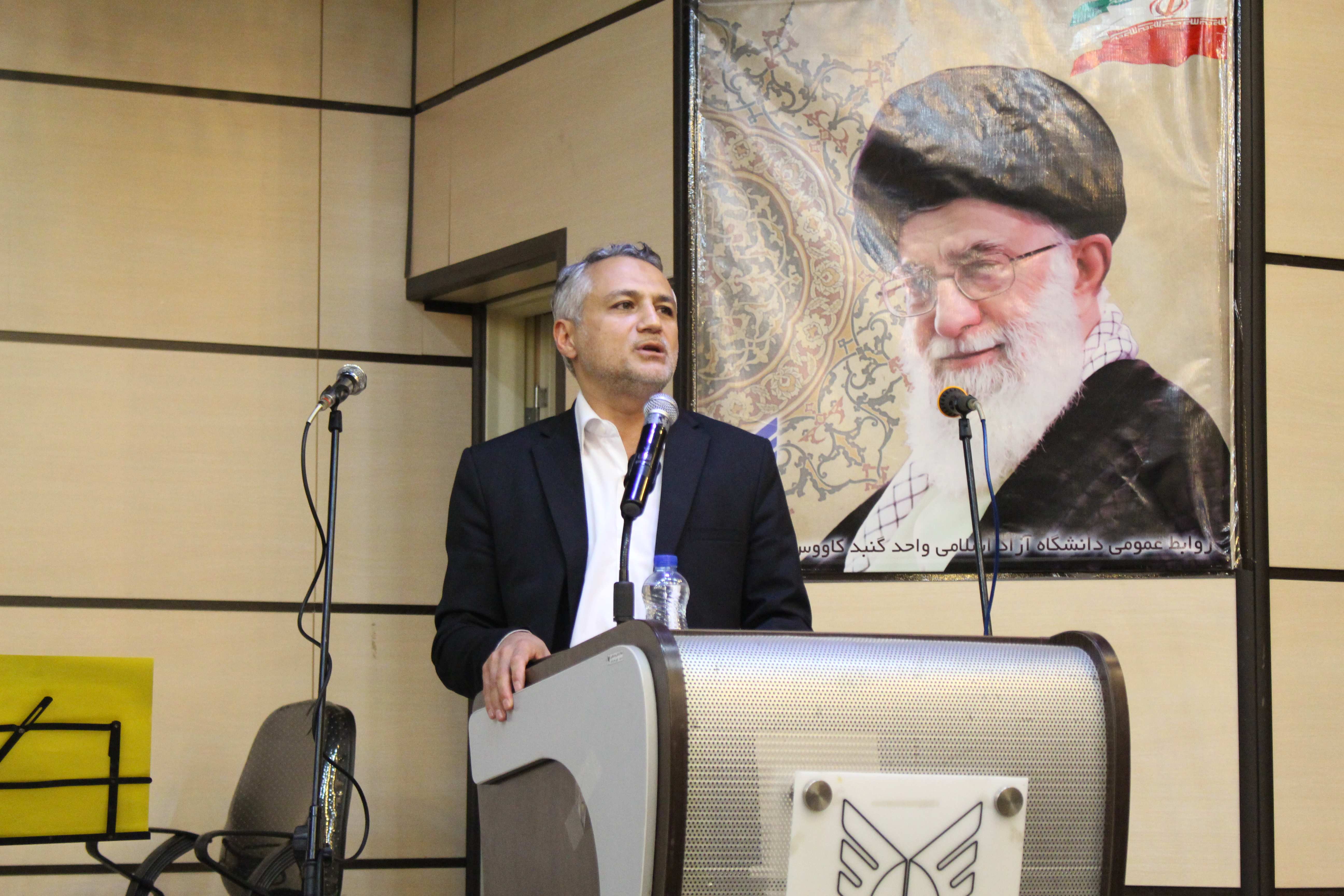 گرامی داشت هفته معلم در دانشگاه آزاد گنبد کاووس