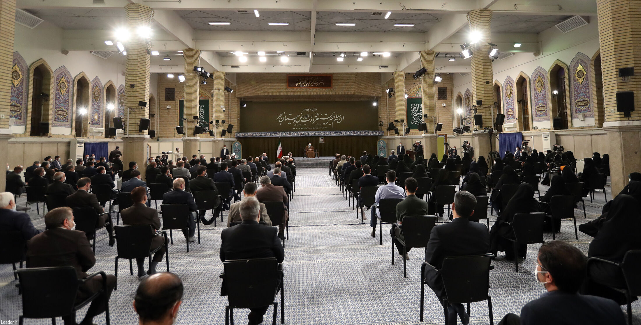 رهبر انقلاب دیدار معلمان