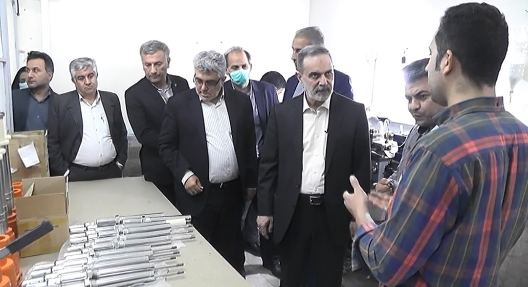 حضور و بازدید سیدمحمد بطحایی از شرکتهای دانشبنیان دانشگاه آزاد مرودشت