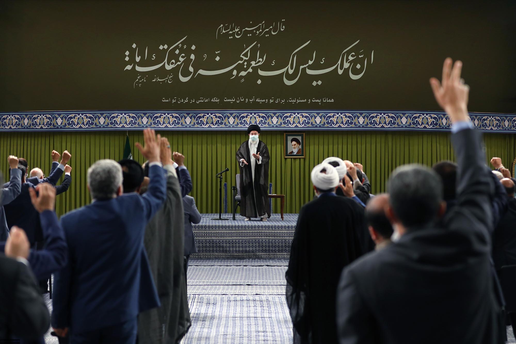 دیدار نمایندگان مجلس شورای اسلامی با رهبر انقلاب