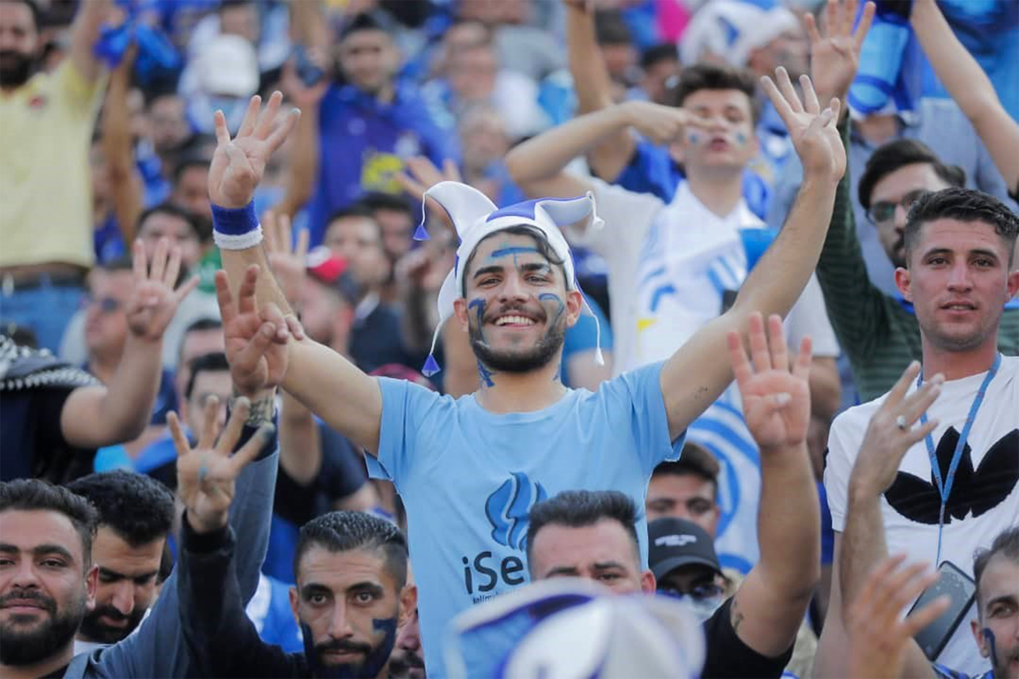 دیدار تیم های استقلال ـ نفت مسجدسلیمان