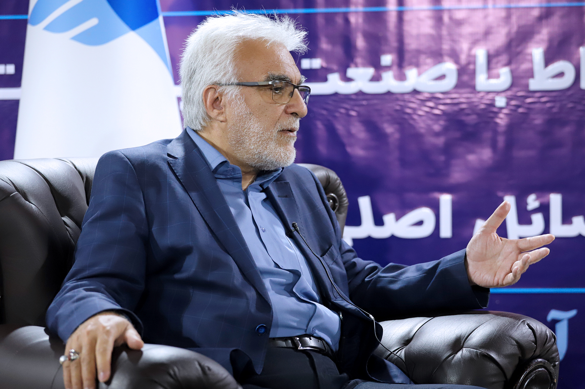 حضور دبیر شورایعالی فضای مجازی و جانشین وزیر کشور در امور روستاها در نمایشگاه رویداد ملی عصر امید