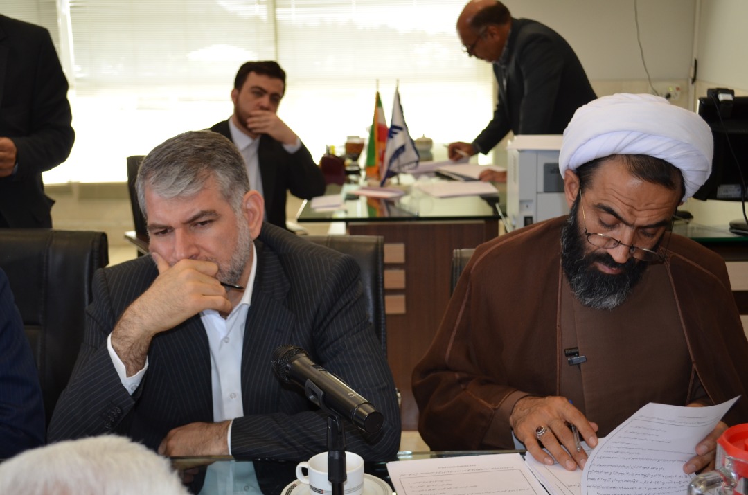 نقدعلی