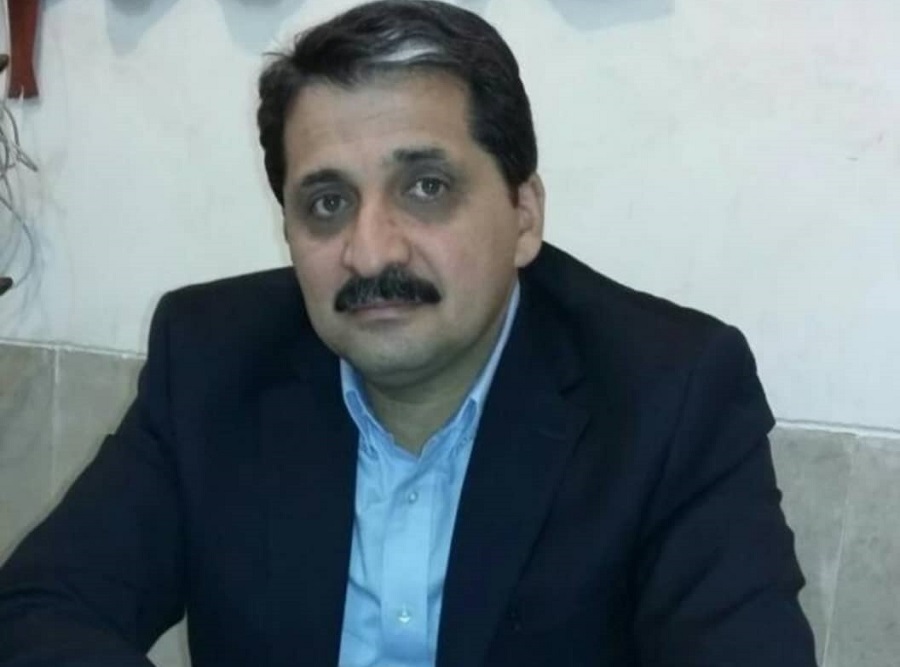 محسن زایندهرودی (نویسنده کتاب اقتصاد رفتاری، ضرورتها و کاربردها در اقتصاد ایران) و دانشیار پایه ۲۸ دانشگاه آزاد اسلامی کرمان