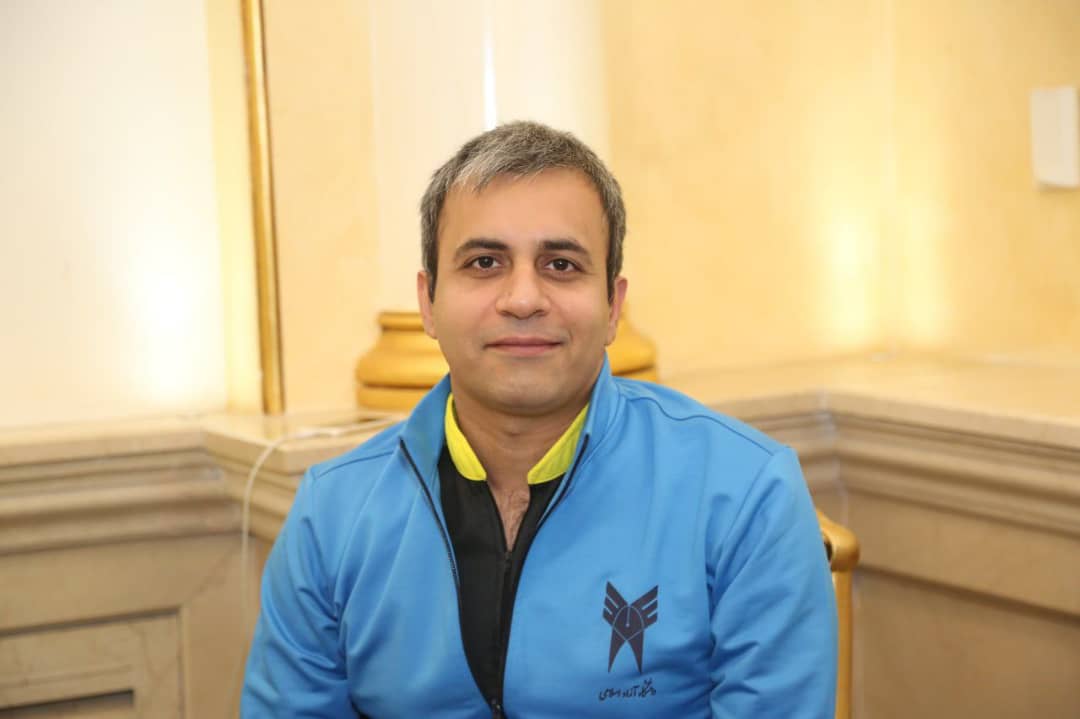 عارف احمدیفر