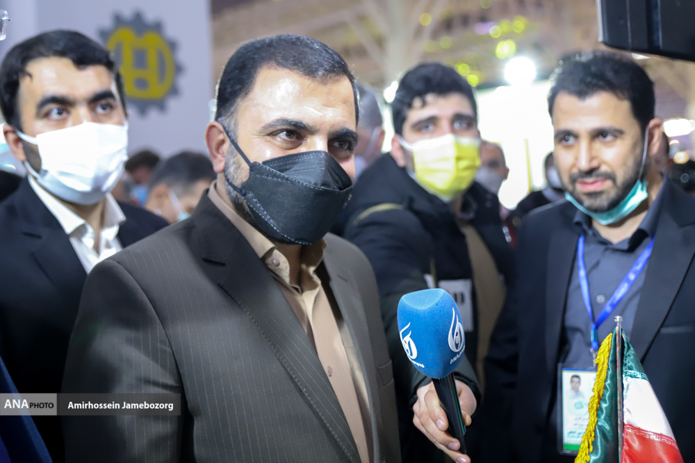 وزیر ارتباطات