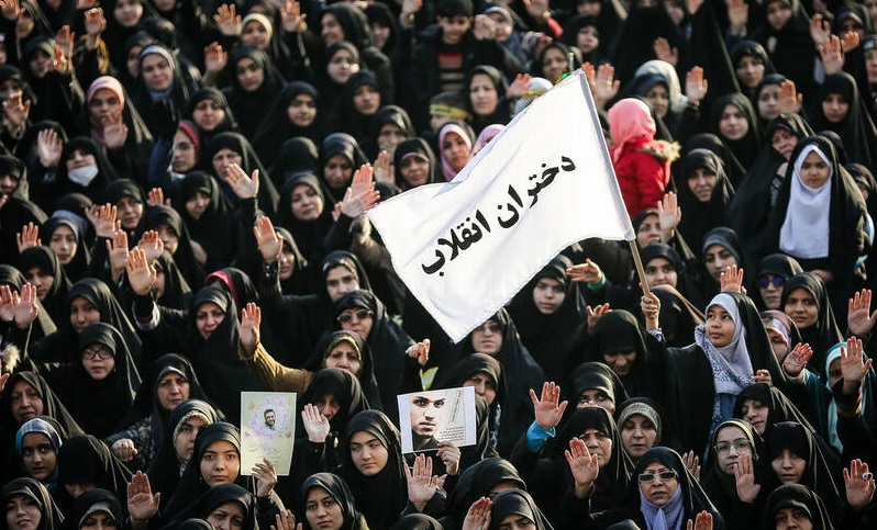جشن انقلاب