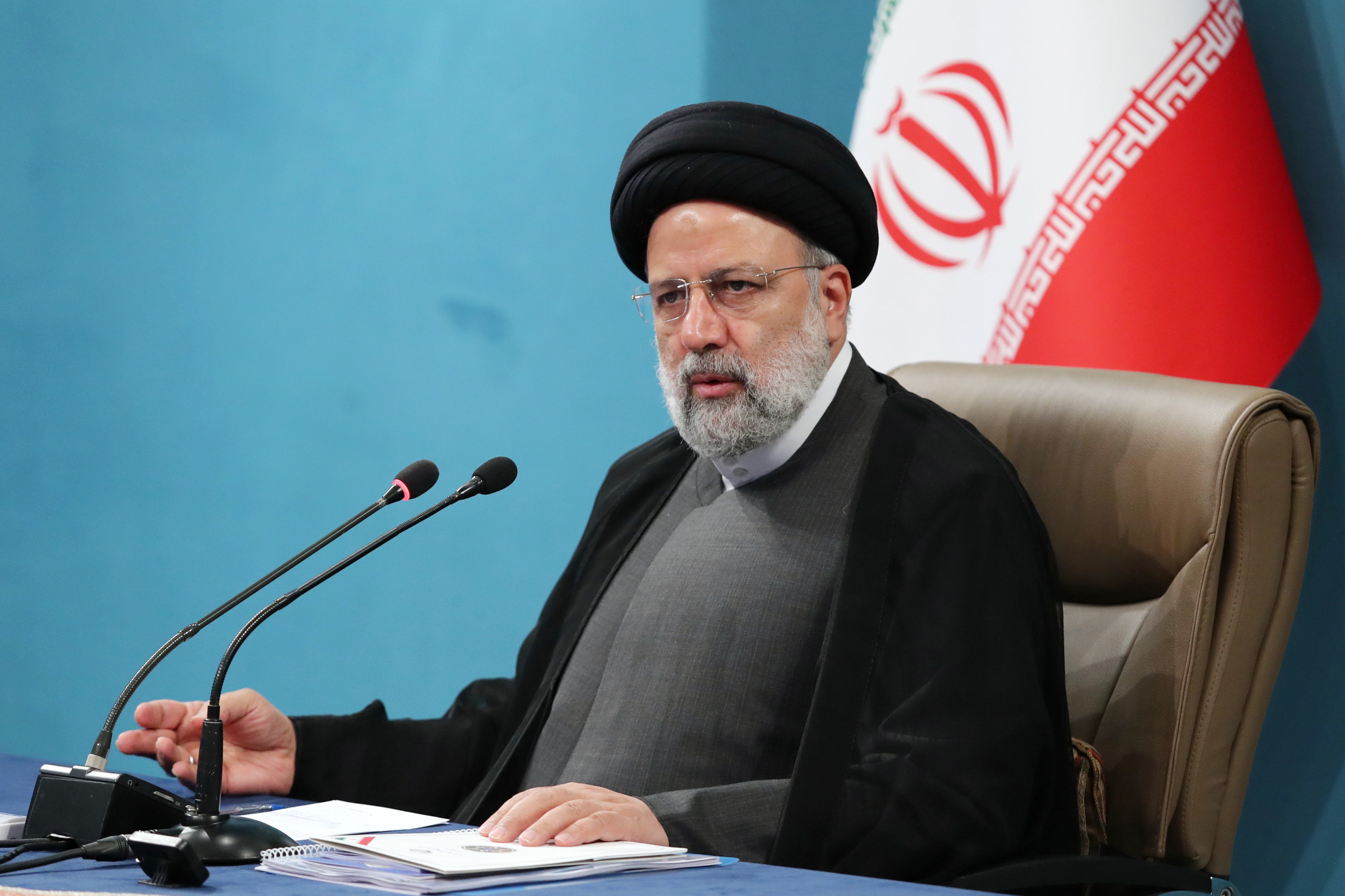 رئیسی امر به معروف