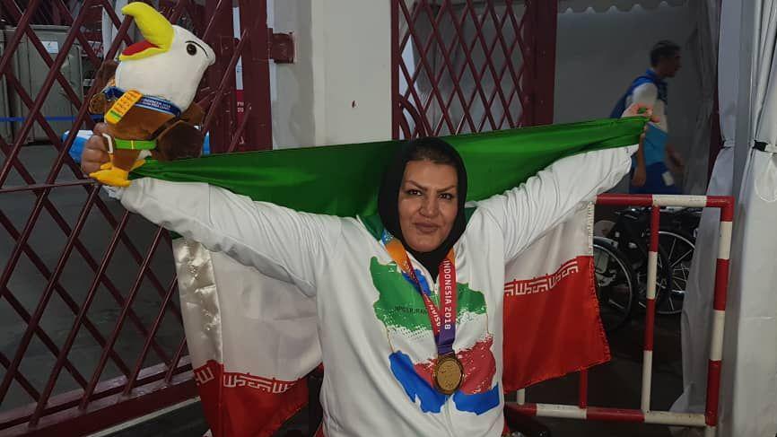 مهناز امینی.jpg