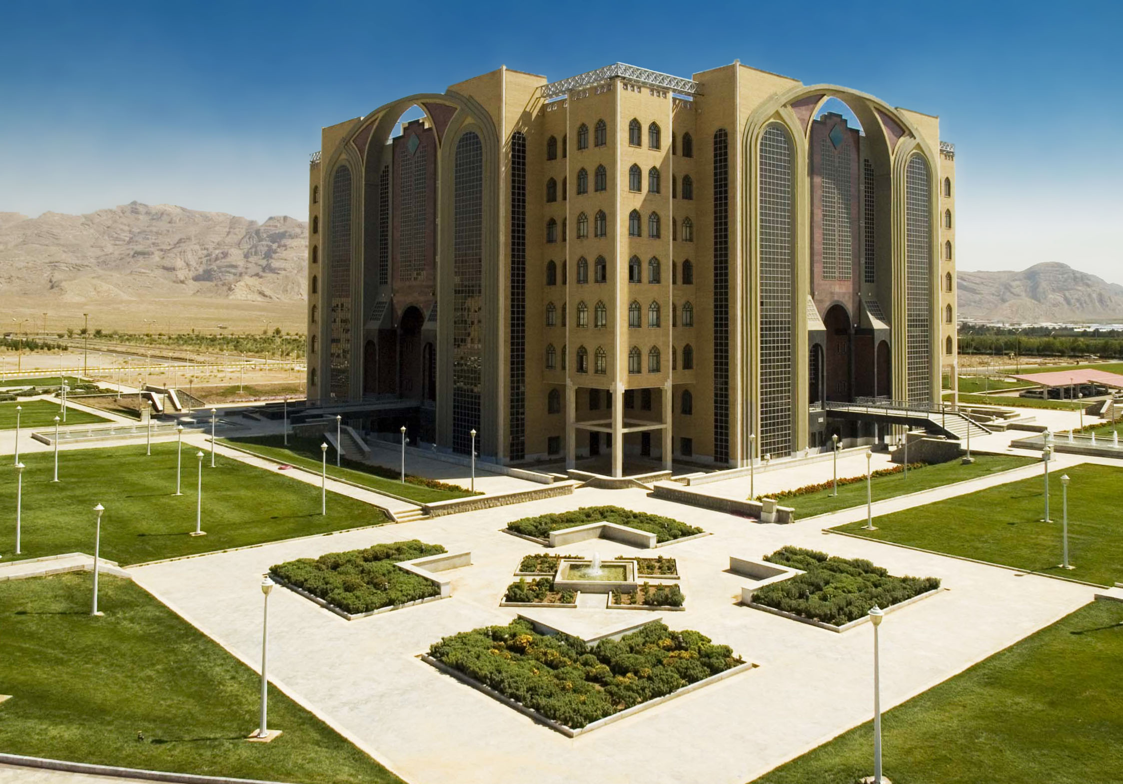 نجف آباد.jpg