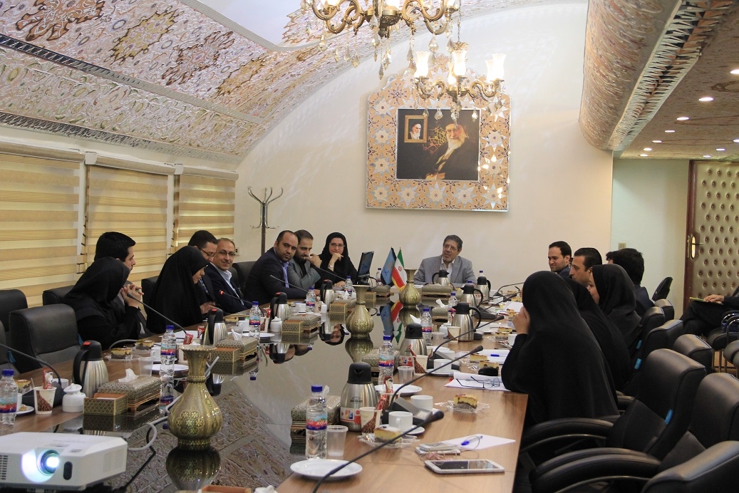 نشست-هیات-علمی-4.jpg