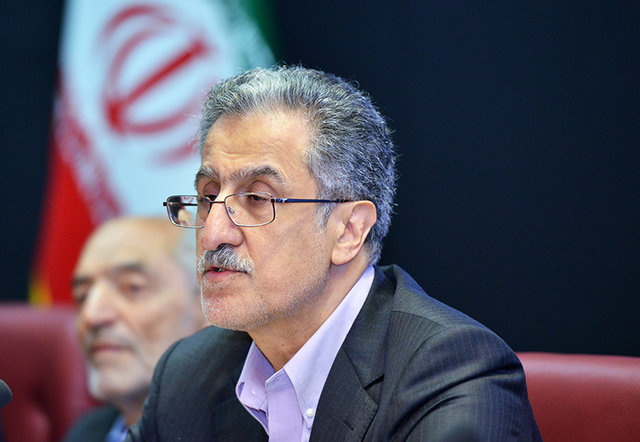 خوانساری- نشست خبری.jpg