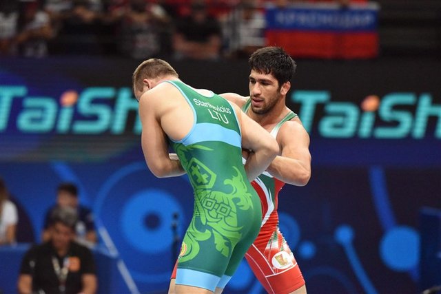 حسین نوری.jpg