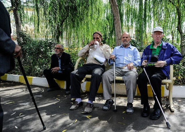 بازنشستگان.jpg