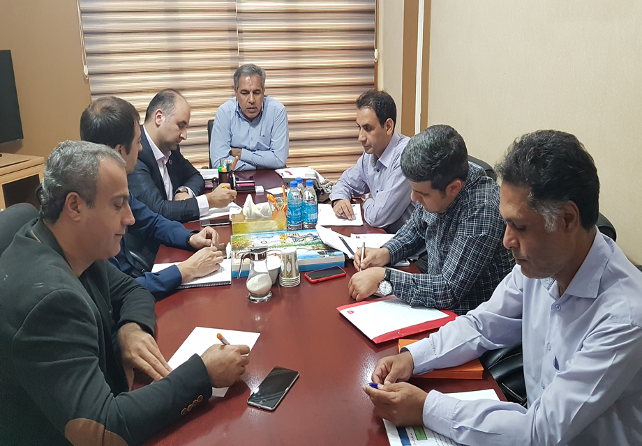 نشست فینال.jpg