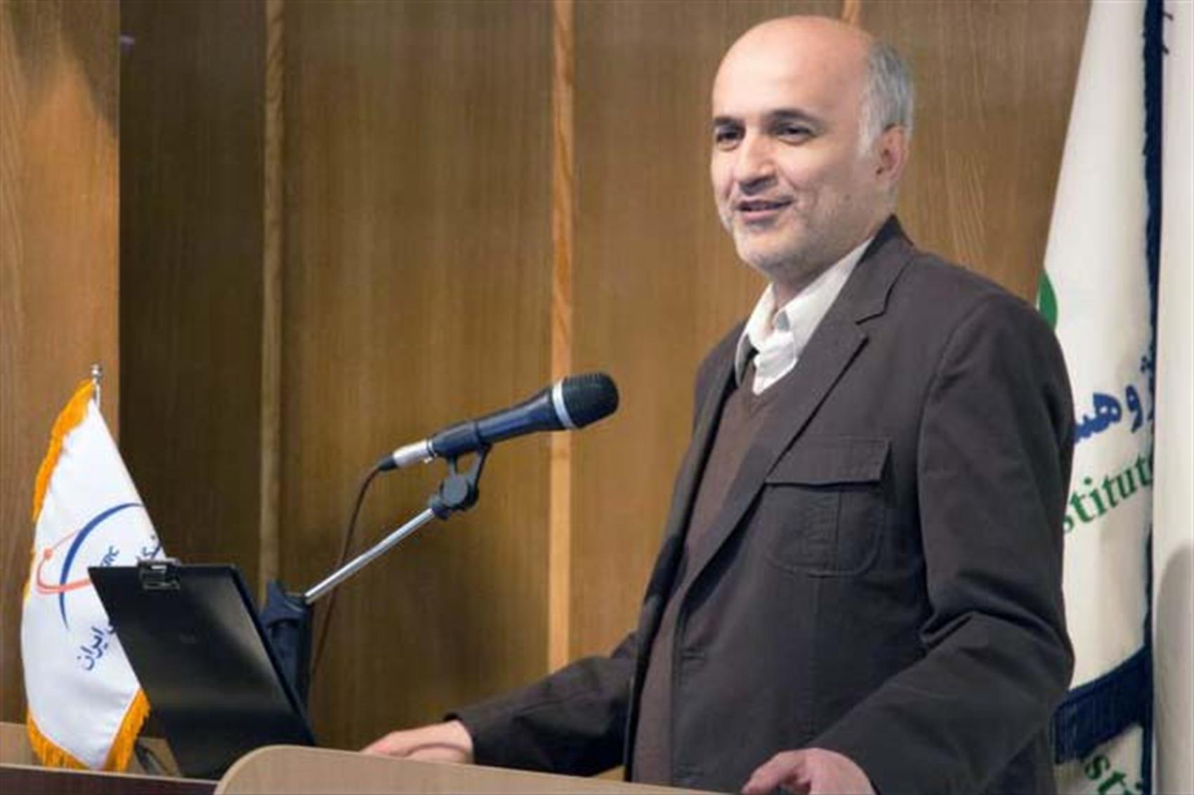 صمیمی.jpg