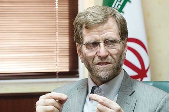 عزتی.jpg