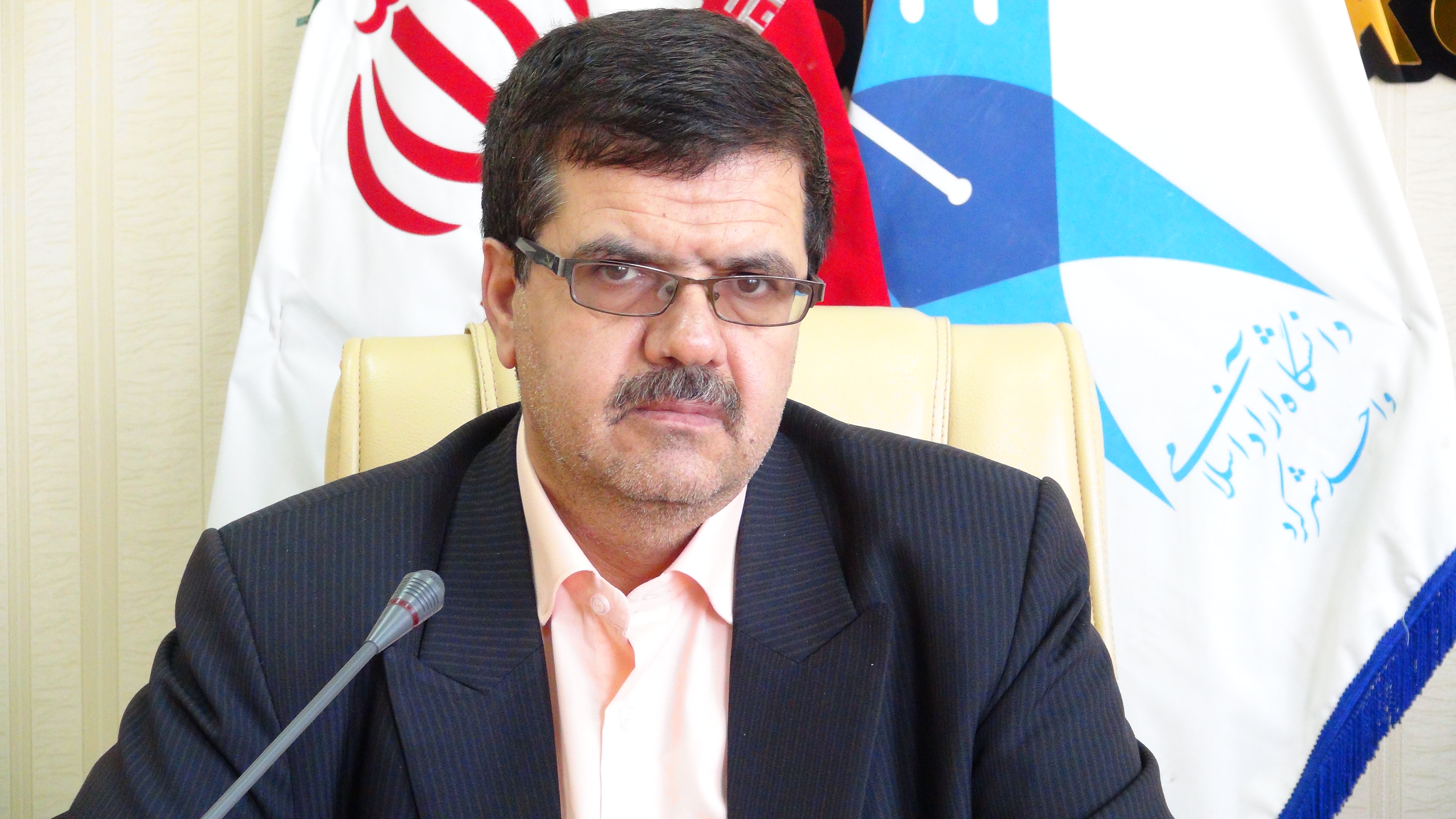 dr.molavi.JPG