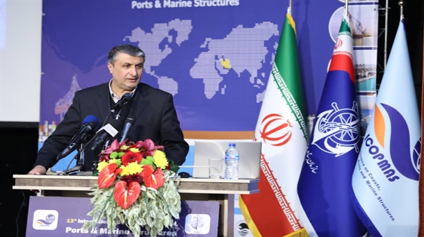 وزیر راه وشهرسازی.jpg