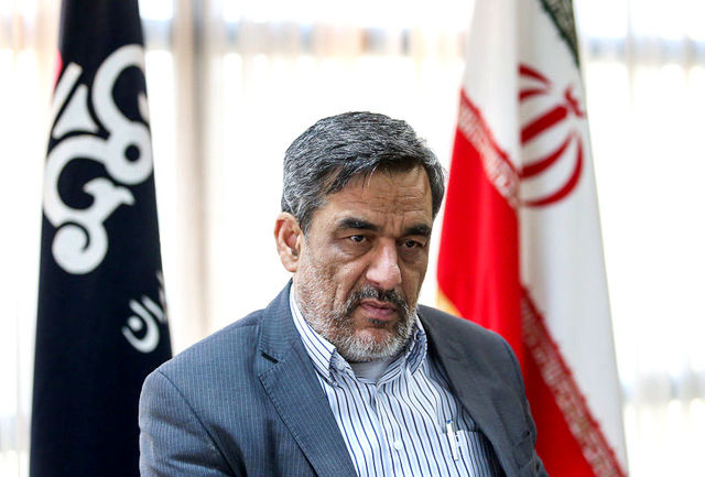 حمید بورد- نفت.jpg