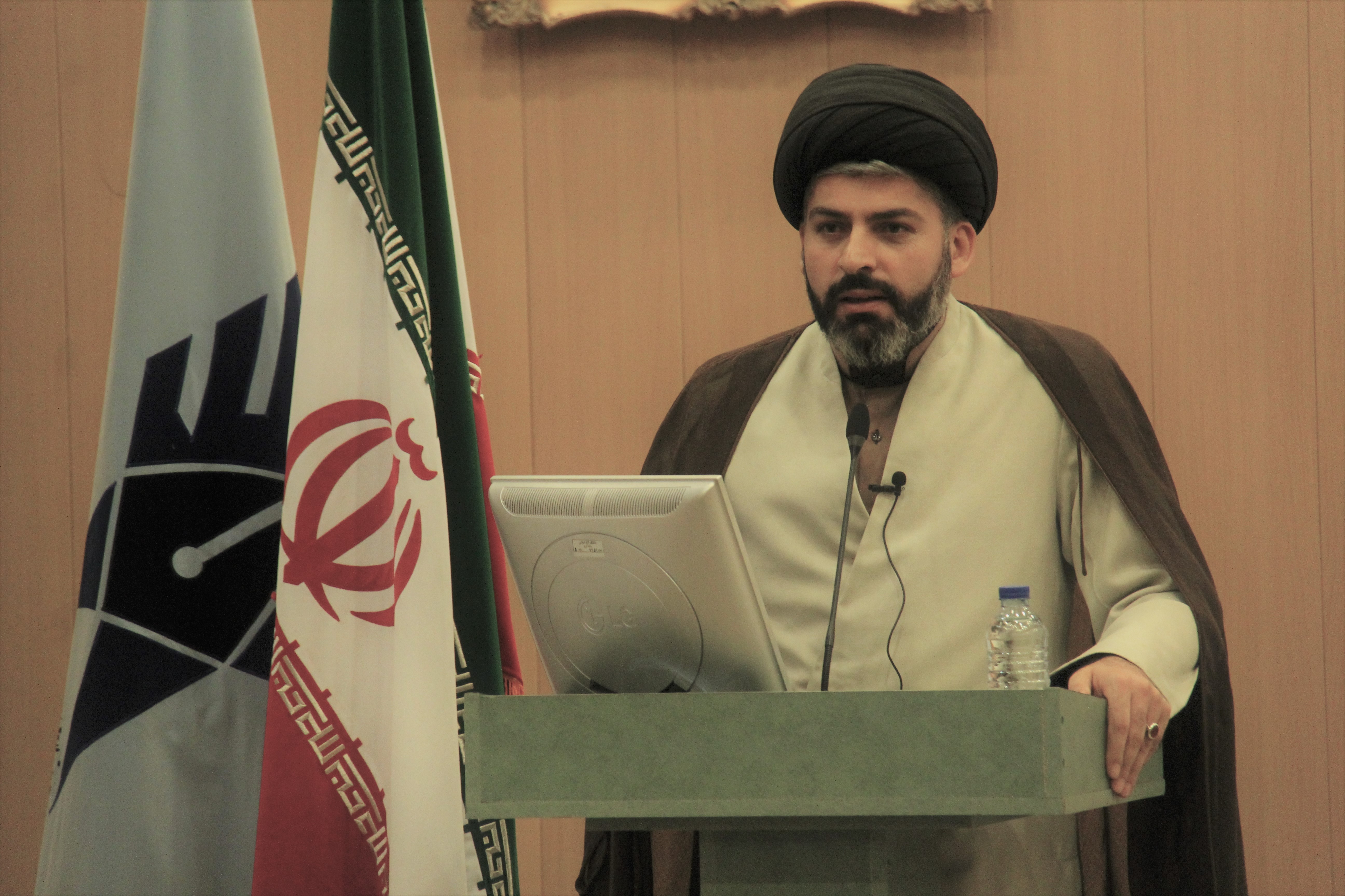 تکریم و معارفه (3).jpg