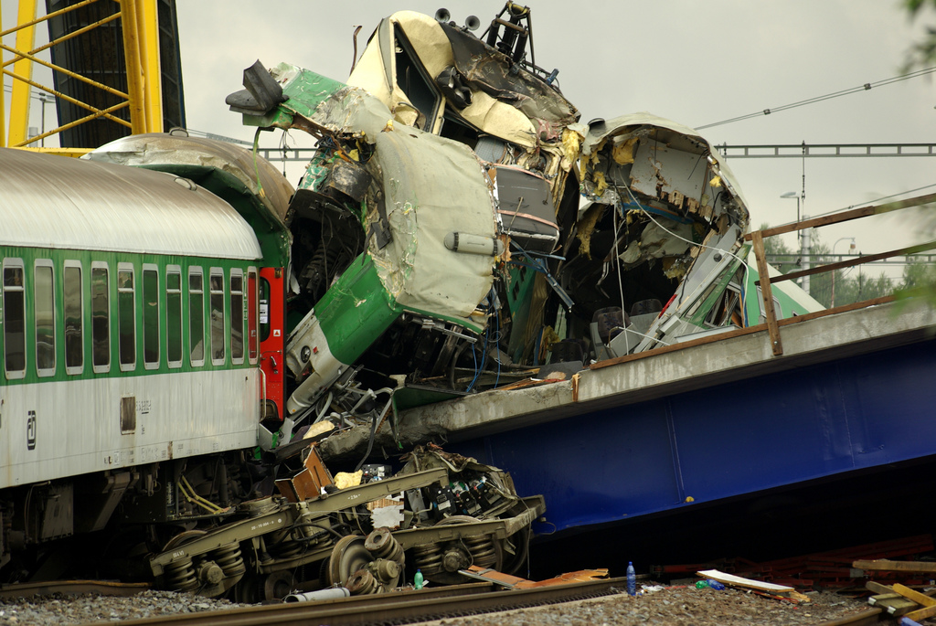 Studenka_train_accident.jpg
