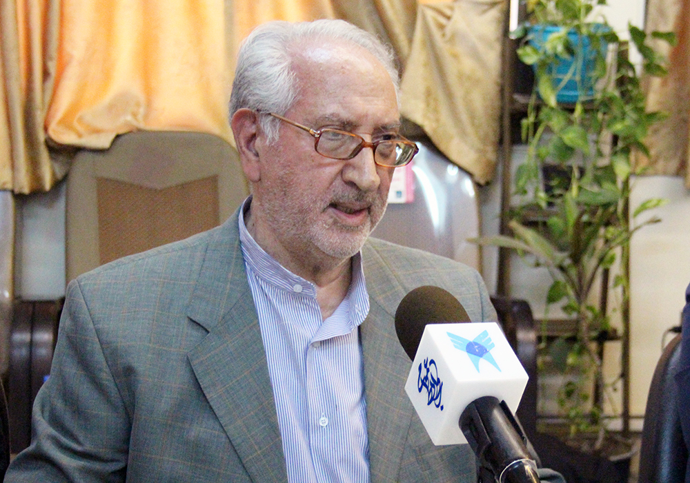 حسین چی.JPG