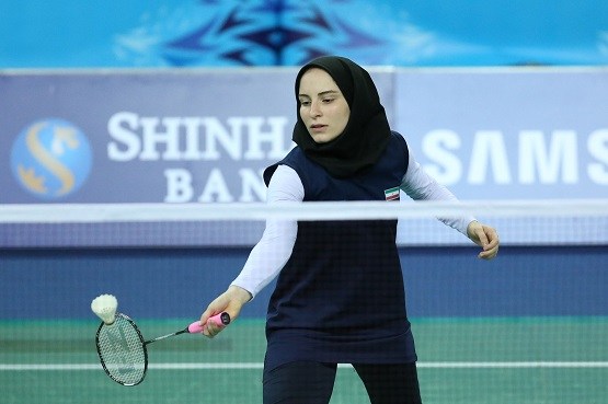 ثریا آقایی.jpg