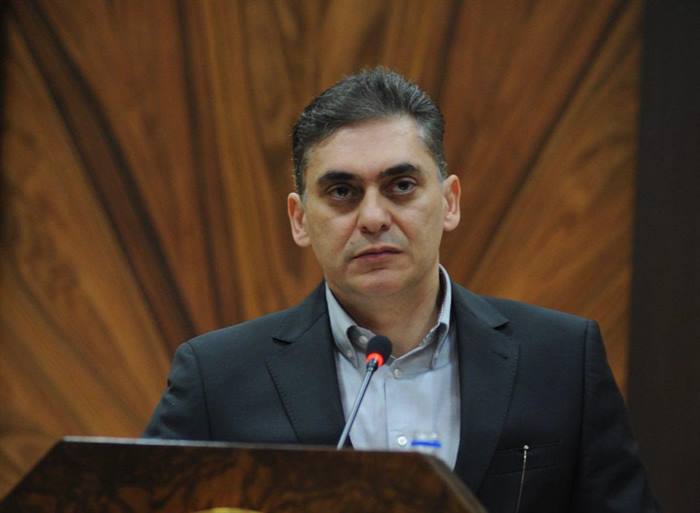 لاهوتی.jpg