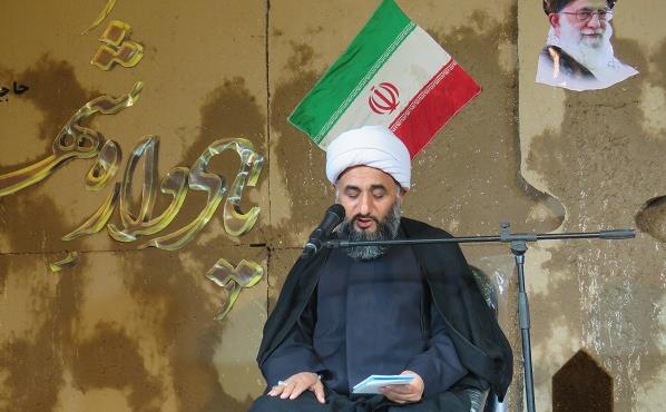 امام جمعه حاجی آباد.jpg