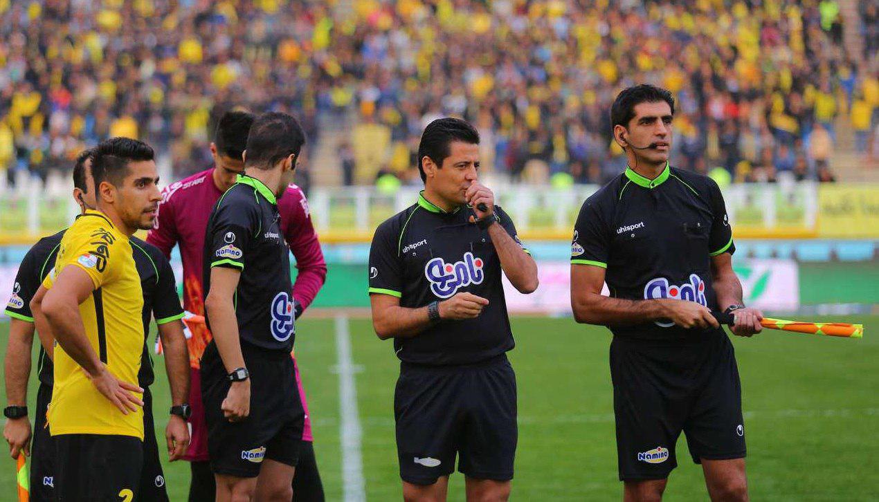 علیرضا فغانی پرسپولیسی.jpg