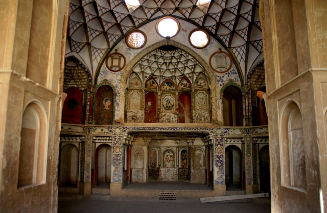 خانه-بروجردی-ها.jpg