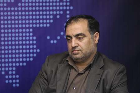 فاتحی- عکس.jpg