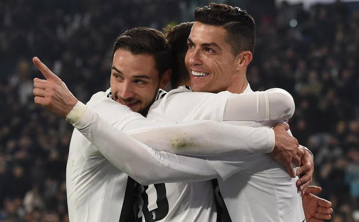 cristiano-ronaldo-cropped_cy47iz5hcsuu1qogerlyiqd9f.jpg
