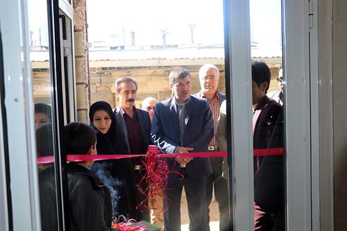 28-واحد-مسکن-مددجویی-در-شهرستان-بروجن-به-بهره-برداری-رسید.jpg