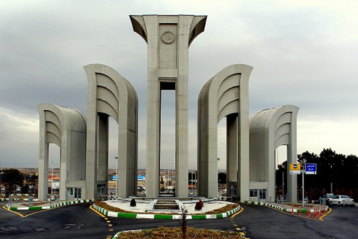 n83163113-72766628.jpg