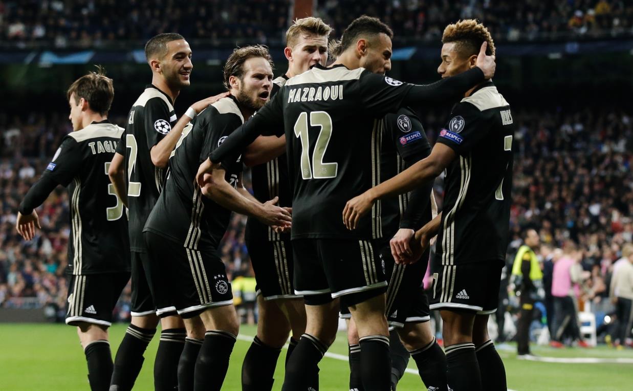 ajaxoppwatch01.jpg