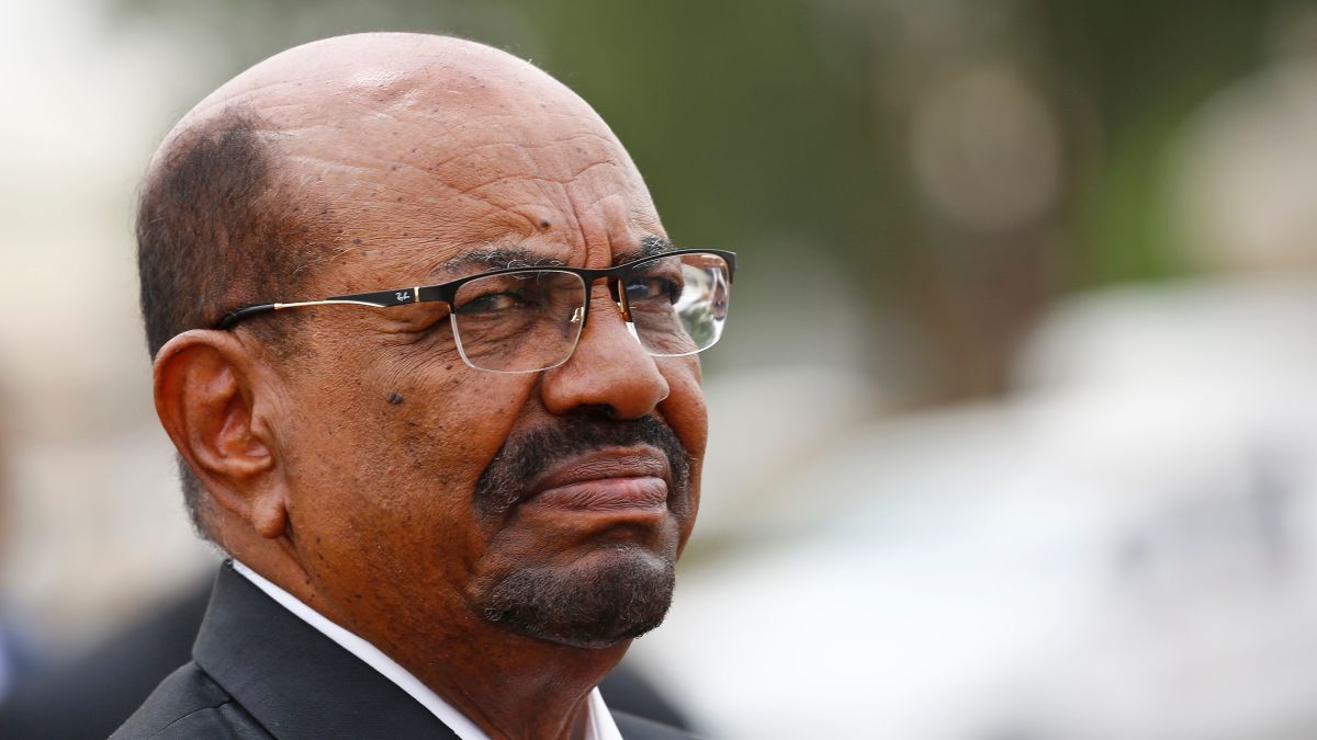 https___cdn.cnn.com_cnnnext_dam_assets_190411004507-file-omar-albashir-03.jpg