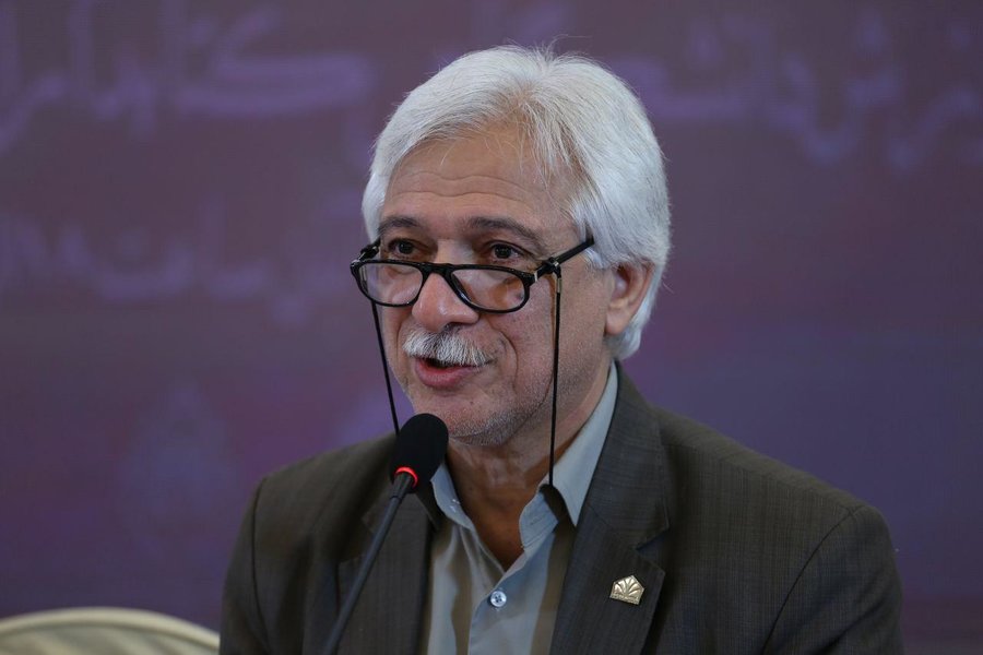 فرج پهلو.jpg