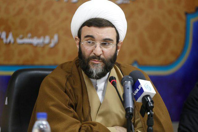 کاویانی.jpg