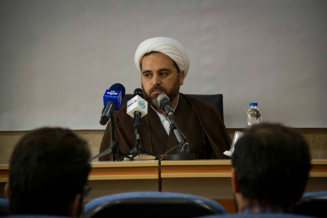 حجت الاسلام سهرابی 2.jpg