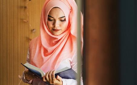 Kopftuch_MuslimischeFrau.jpg