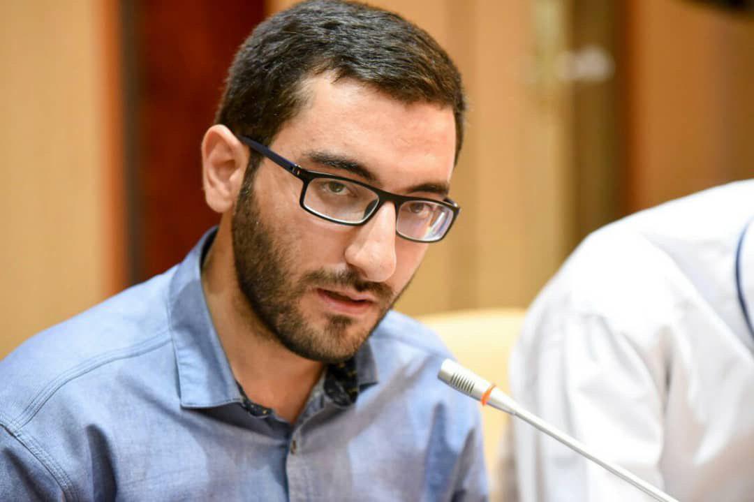 مجتبی سمیعی دبیر جامعه اسلامی شیراز.jpg