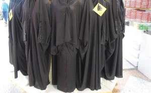 شستن-لباس-مشکی.jpg