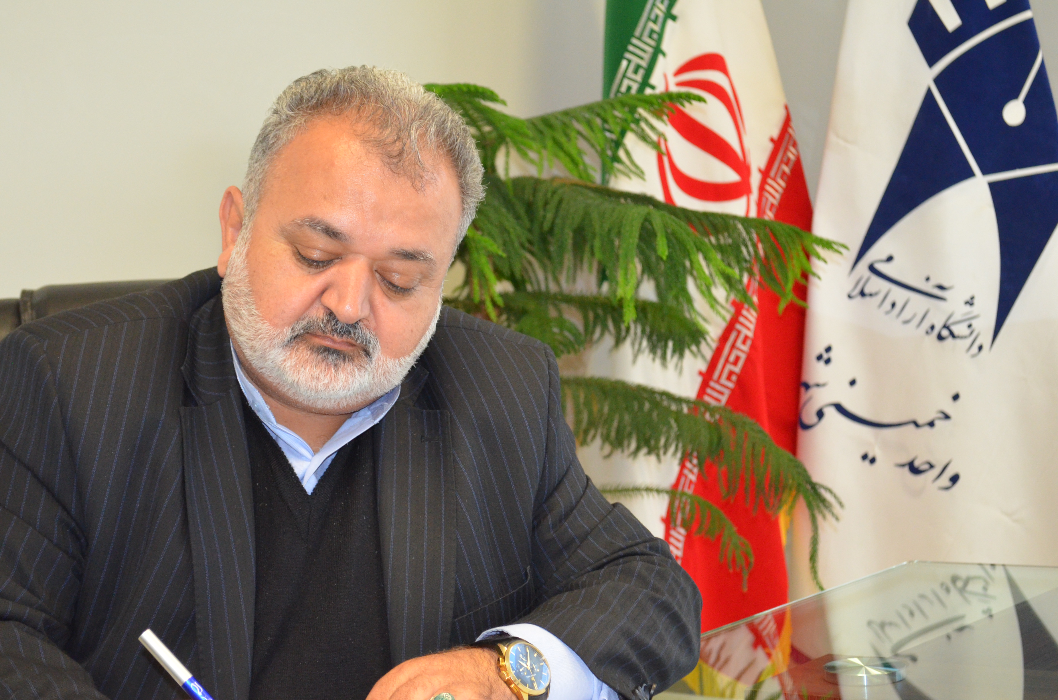 Dr-Jafarzezhad-9711.jpg