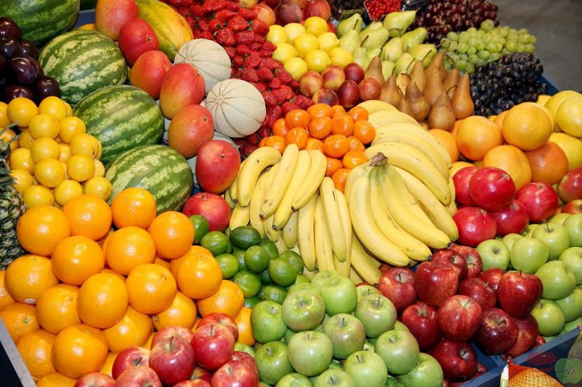 How-to-store-fruit-to-keep-it-fresh-resized.jpg