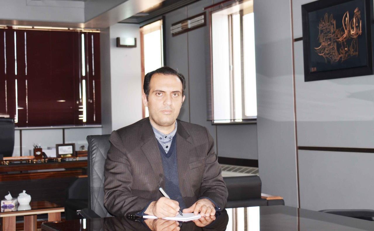 دکتر نعمتی.jpg