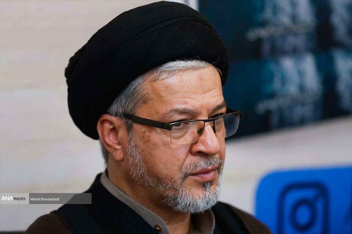 عاملی با لوگوی آنا4.jpg