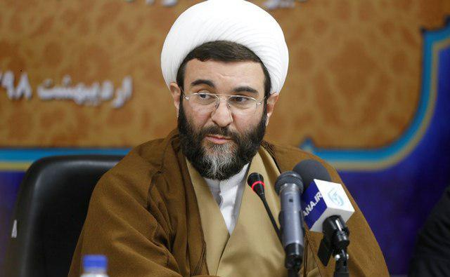کاویانی.jpg